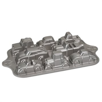 Moules et plaques à pâtisserie : Moule 8 voitures Nordic Ware®