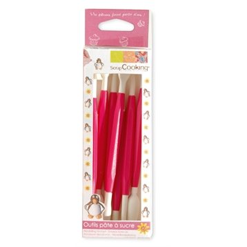 Emporte-pièces : 8 outils pour pâte à sucre