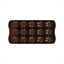 Moule en silicone 15 chocolats 3D Kiss Silikomart(vue 5)